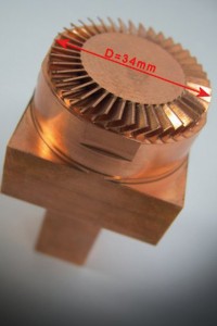 Electrode 5 axes  - Epaisseur pale de 1 mm à 0.2 mm Ebauche D=0.6 mm - Finition D=0.4 mm