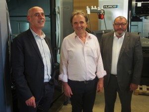 De gauche à droite : Philippe Chevalier, Jean-Pierre Garderon et Jacques Gourgues, agent commercial Hurco pour le sud-ouest de la France