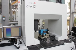 CMM Qi-Erowa fait de la mesure 3D automatisée en production-un outil qui convient pour mettre en oeuvre du contrôle adaptatif