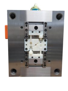 Gros plan sur l’insert de moule Hasco