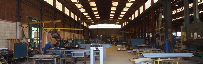 La production de Tolecma se répartit en deux bâtiments : le premier, l’atelier historique pour grandes pièces (en photo), le second, l’atelier « Laser » et l’atelier inox