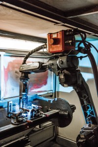 Premier domaine d’utilisation de la source de courant innovante TPS/i Robotics chez Doka : une cellule robotisée pour le soudage de petites pièces. (Source : Fronius)