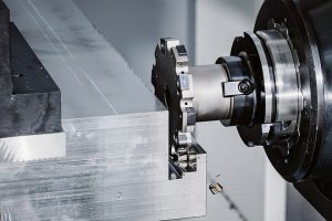 Grâce à une large gamme de corps d’outils et de plaquettes, le système MaxiMill – Slot-SNHX couvre un large éventail d’épaisseurs de coupe (6 à 16 mm) et de diamètres (50 à 200 mm), tout en garantissant un usinage optimisé en termes de coûts.