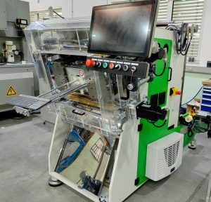 Toujours une activité principale : les systèmes de poinçonnage rapide pour les tôles fines utilisées par exemple comme couvercles de pots de yaourt dans l’industrie alimentaire. (Photo: Klaus Vollrath)