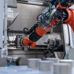 Adopter une cellule autonome telle que la M35-G avec robot représente un choix tourné vers l’avenir